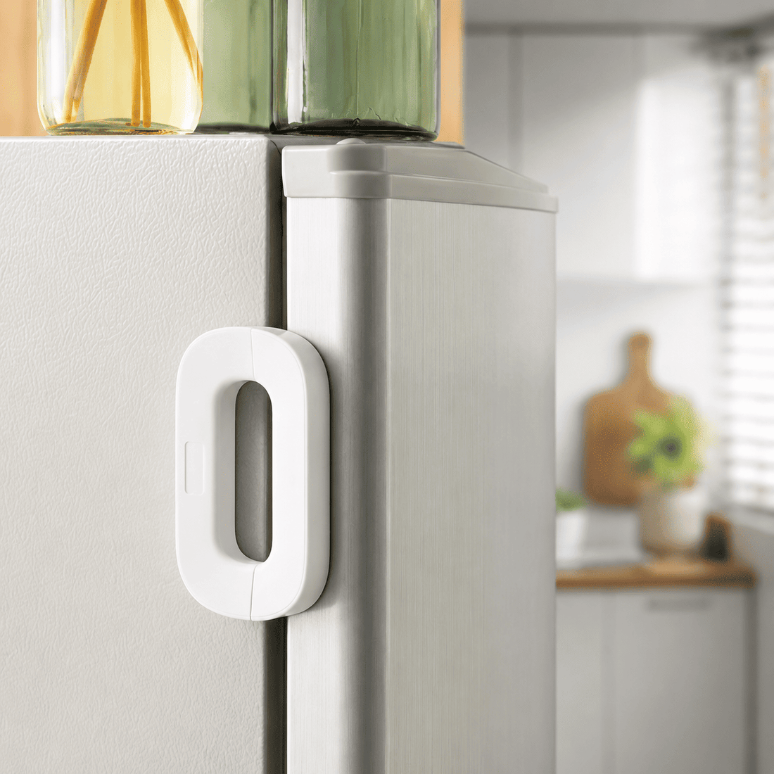 Child safety refrigerator lock for baby and toddler fridge door