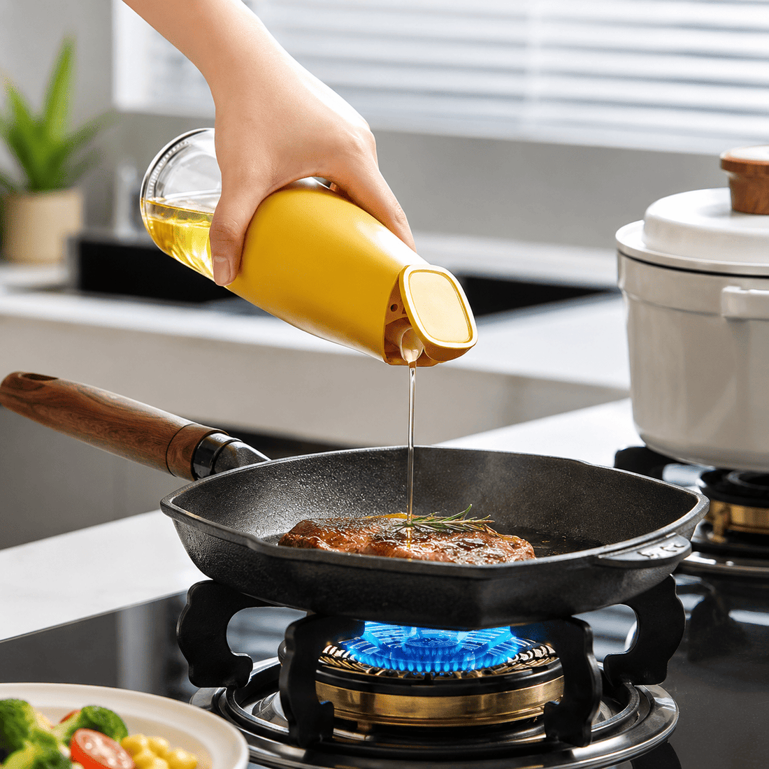 450ml auto flip kitchen oil dispenser bottle for cooking oil